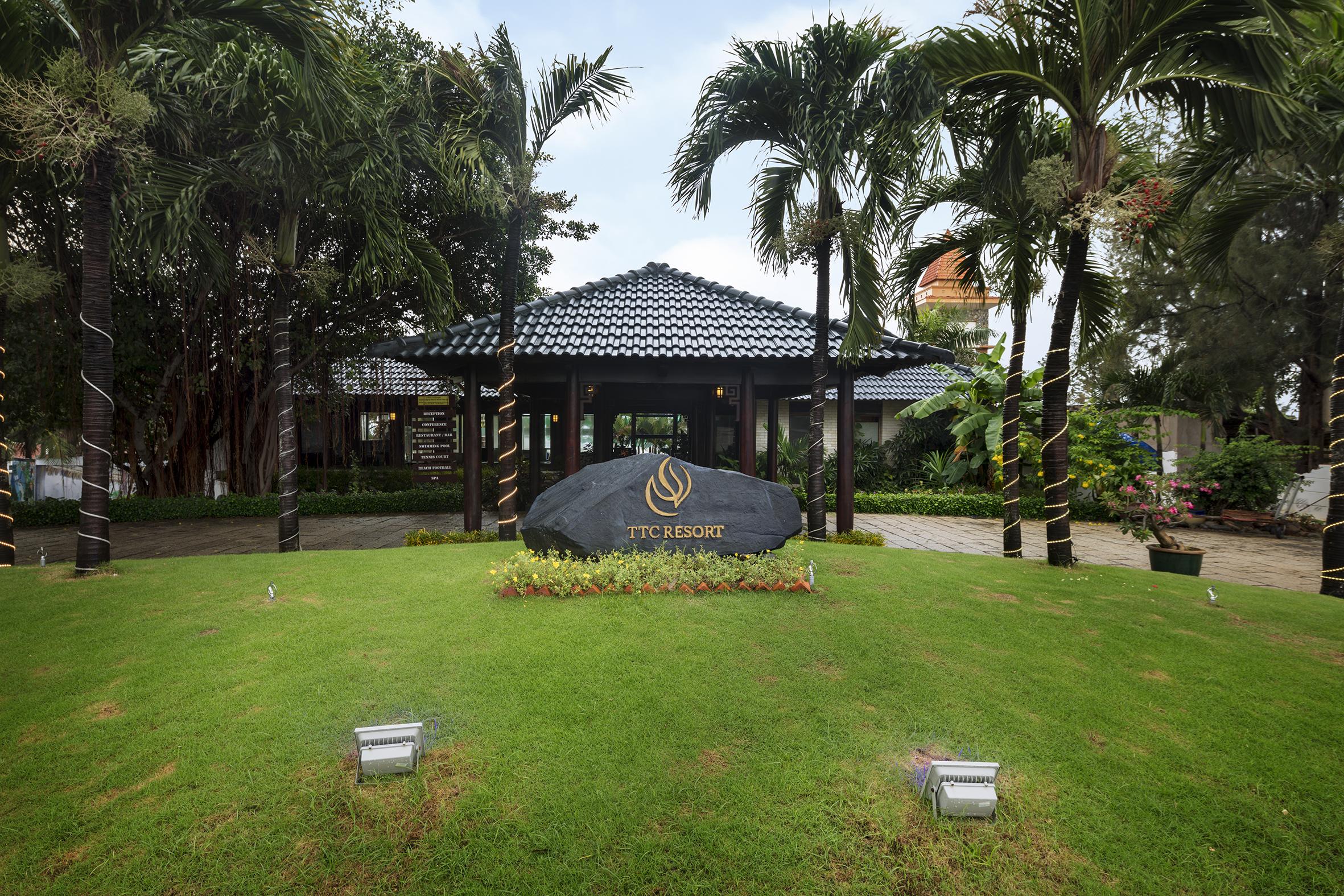Ttc Resort Ke Ga Exterior photo